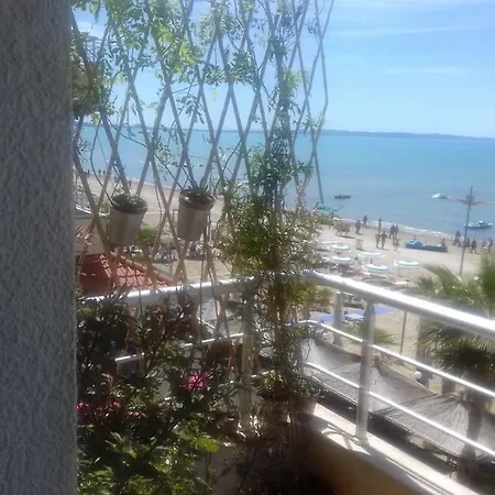 La Terrazza Di Venere Panzió Durrës